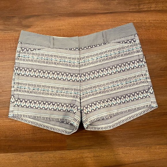 The Limited Pants - The Limited Chino White and Blue Textured Shorts Size 10